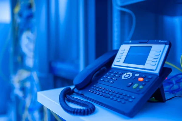 Choosing the Right Business Phone System for Your UK Company Guide