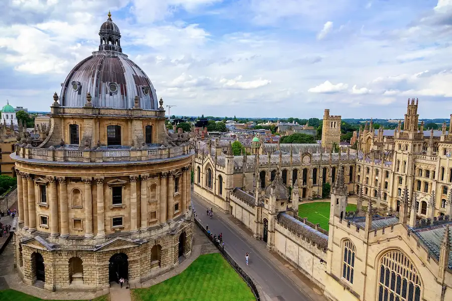 UCAS points for Oxford university