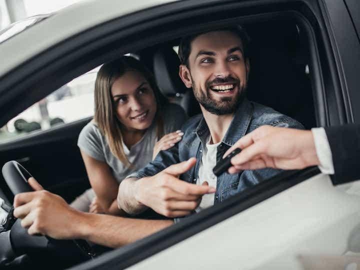 How to rent a car in Montenegro